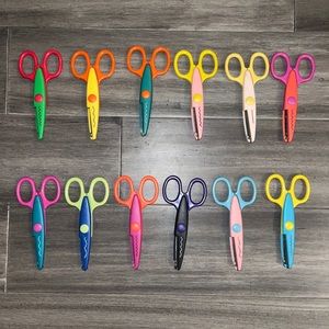 12 Decorative Edge Scissors